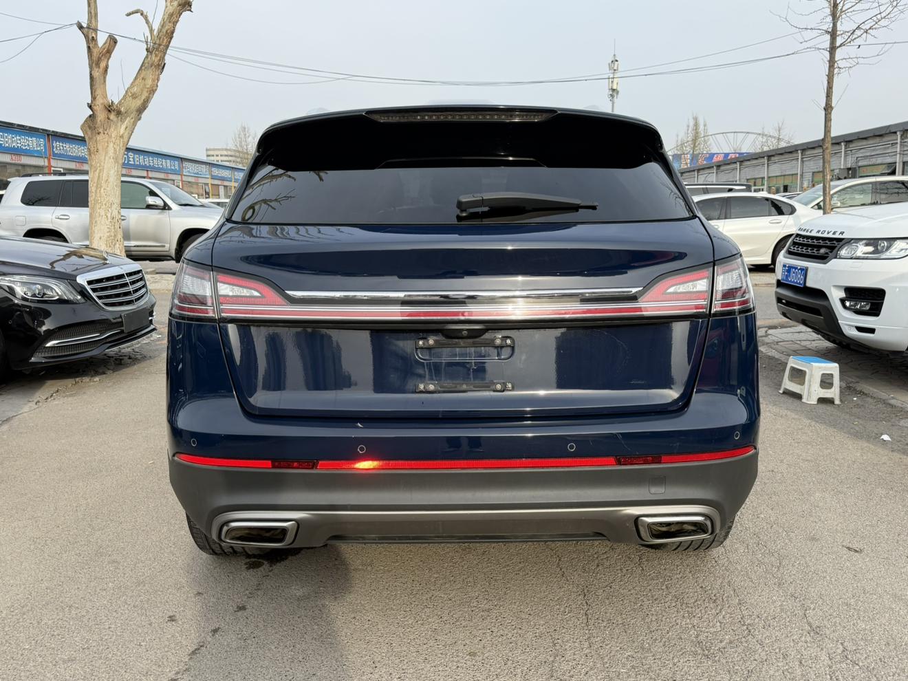 Lincoln Navigator 2019 thumb 3