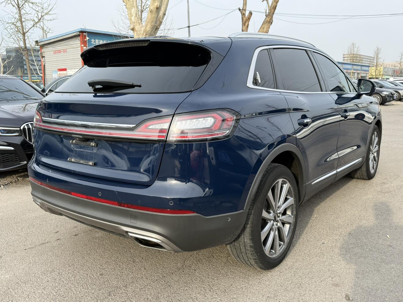 Lincoln Navigator 2019 thumb 4
