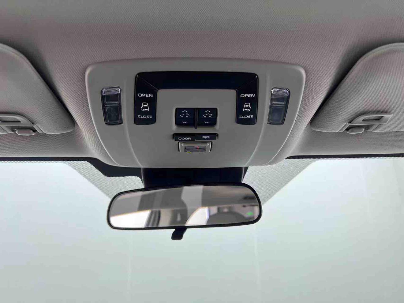 Toyota Sienna 2023 thumb 10