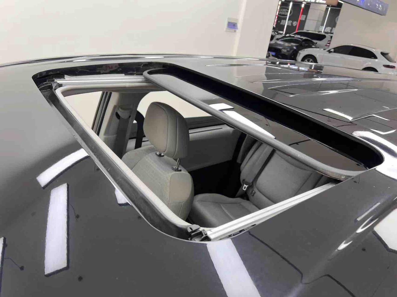 Toyota Sienna 2023 thumb 12
