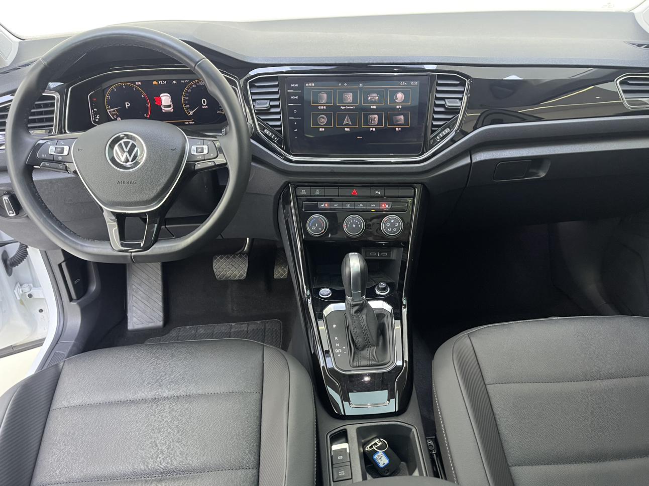 Volkswagen T-Roc 2022 thumb 9
