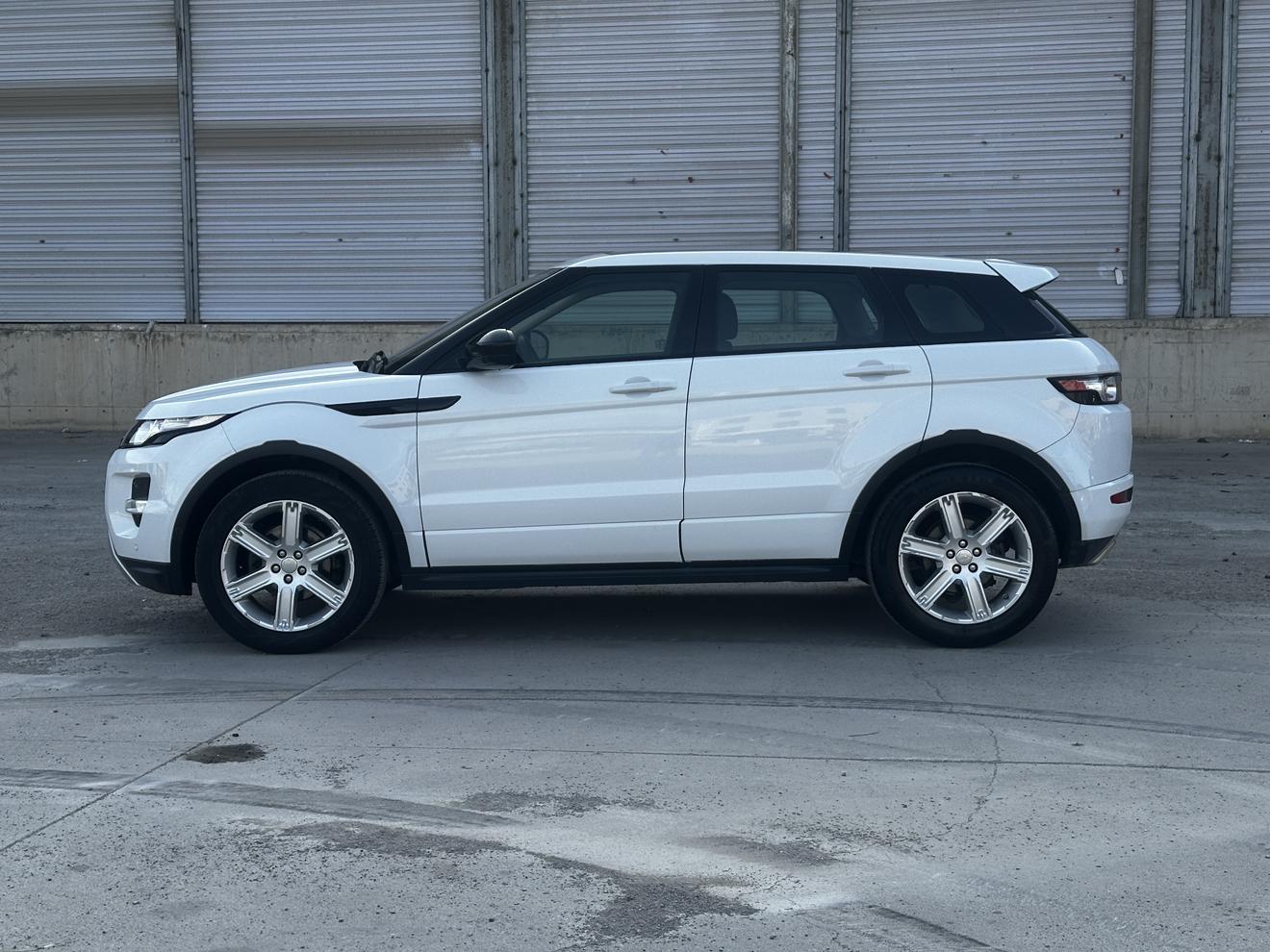 Land Rover Range Rover Velar 2015 thumb 2