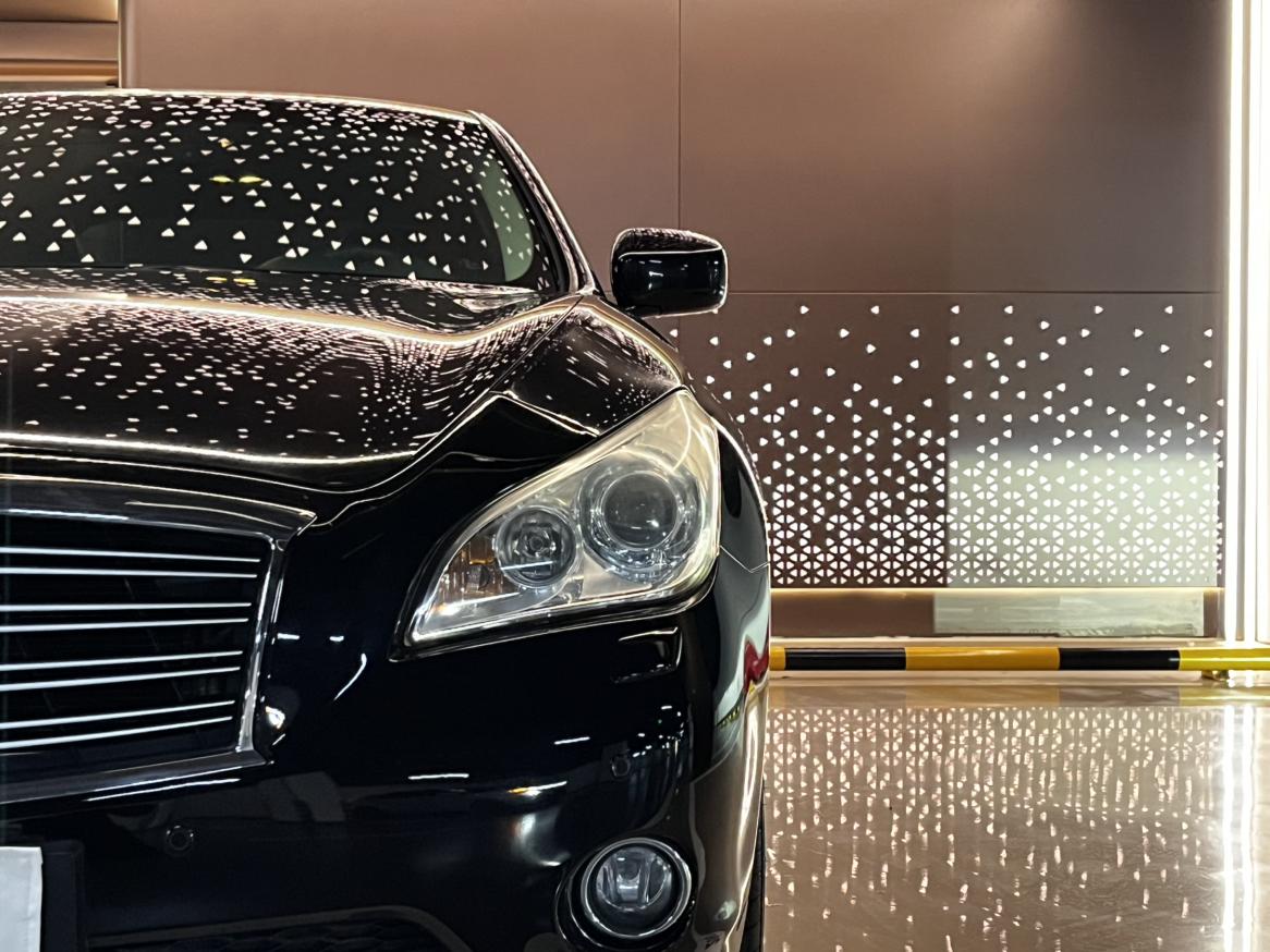 Infiniti M 2012 thumb 8