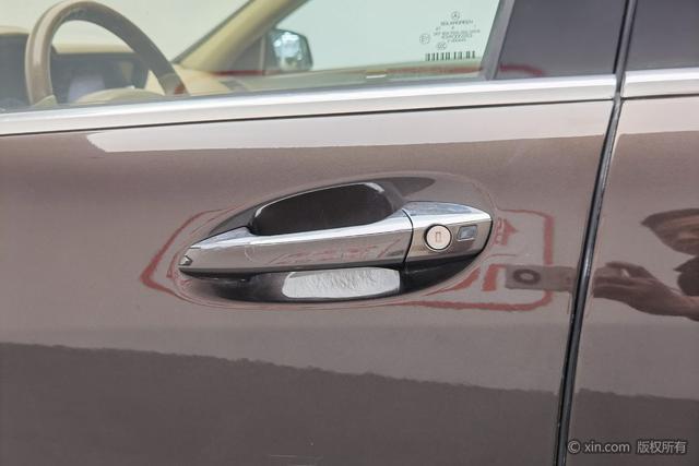 Mercedes-Benz S-Class 2010 thumb 7