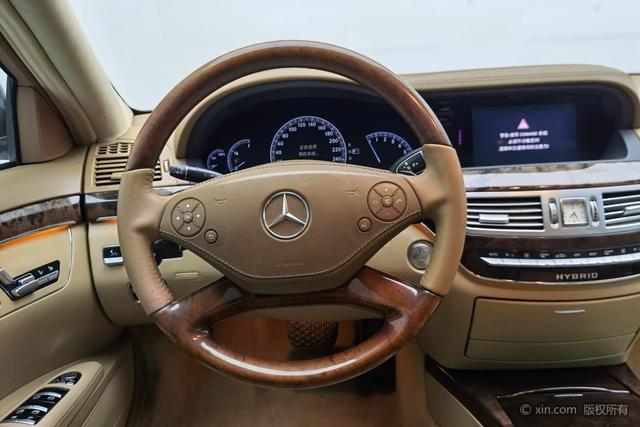 Mercedes-Benz S-Class 2010 thumb 11