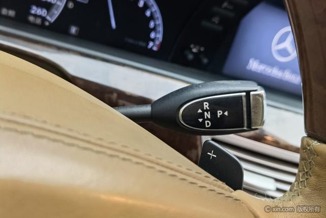 Mercedes-Benz S-Class 2010 thumb 12