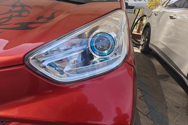 Chery QQ eQ1 2018 thumb 2