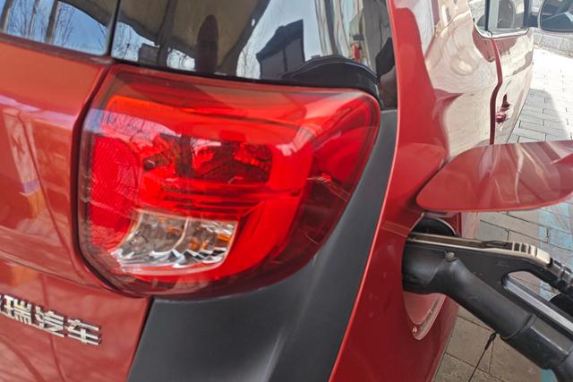 Chery QQ eQ1 2018 thumb 3