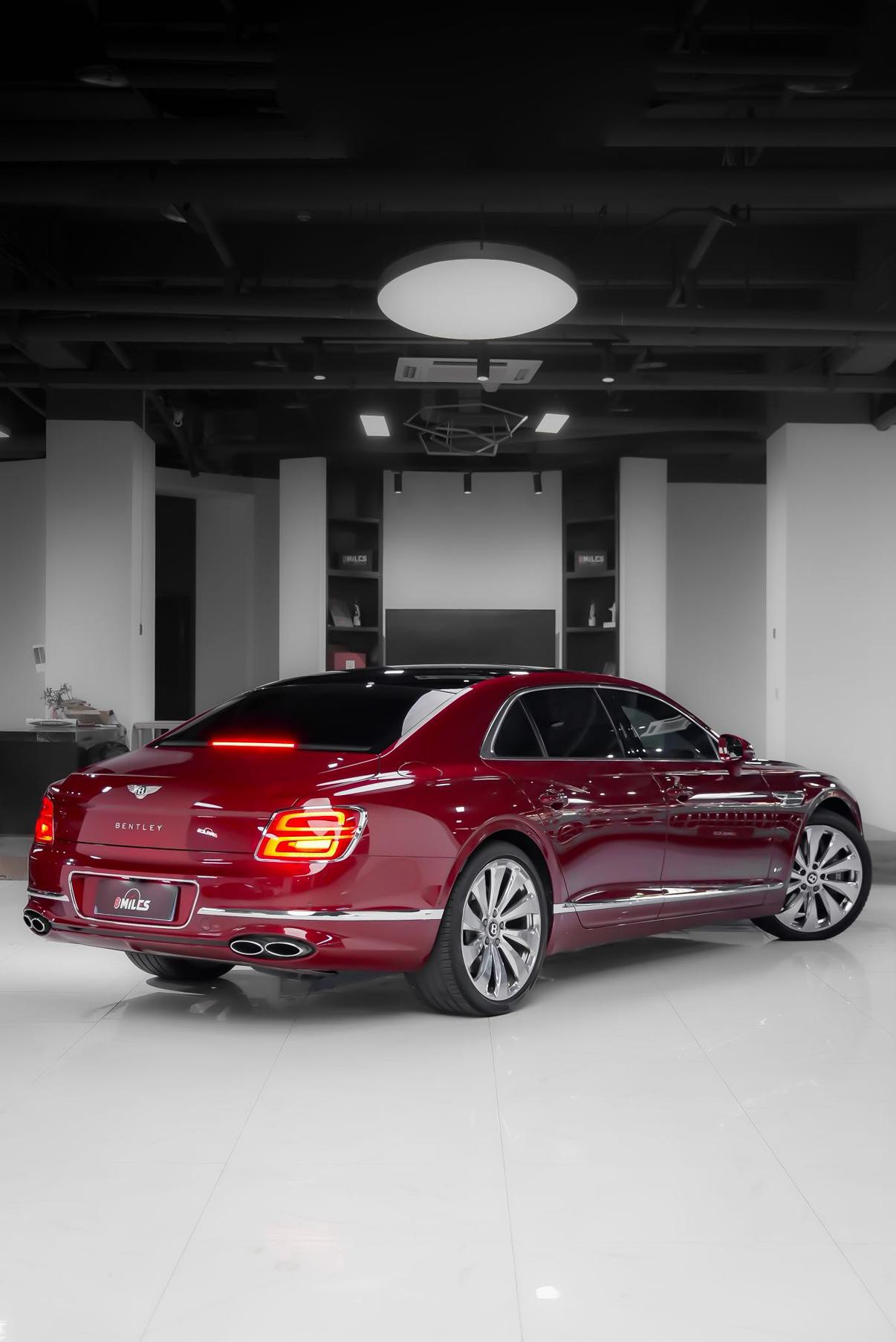 Bentley Flying Spur 2022 thumb 9