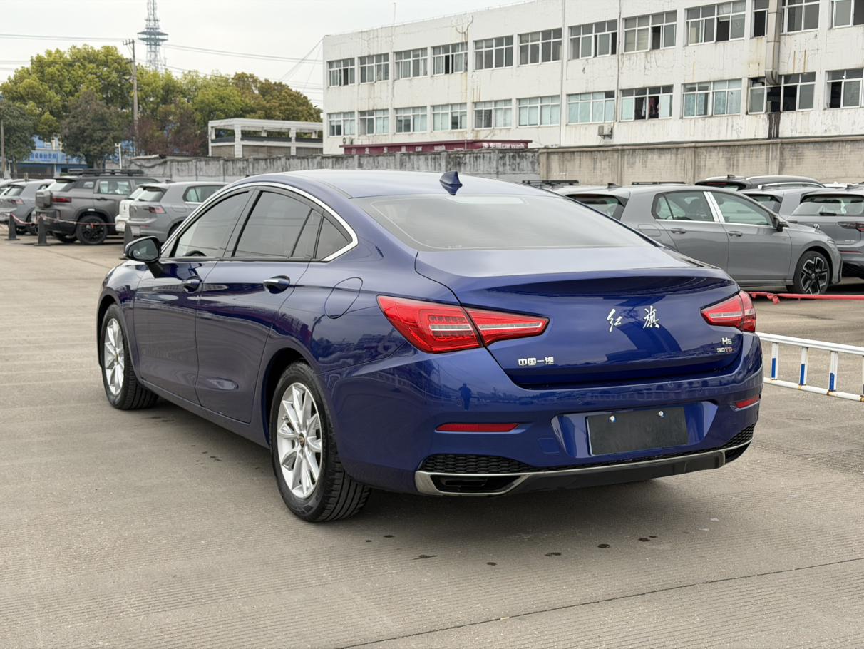 Hongqi H5 2019 thumb 2