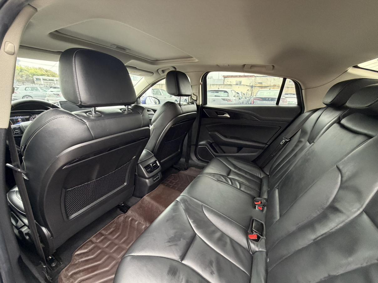 Hongqi H5 2019 thumb 9