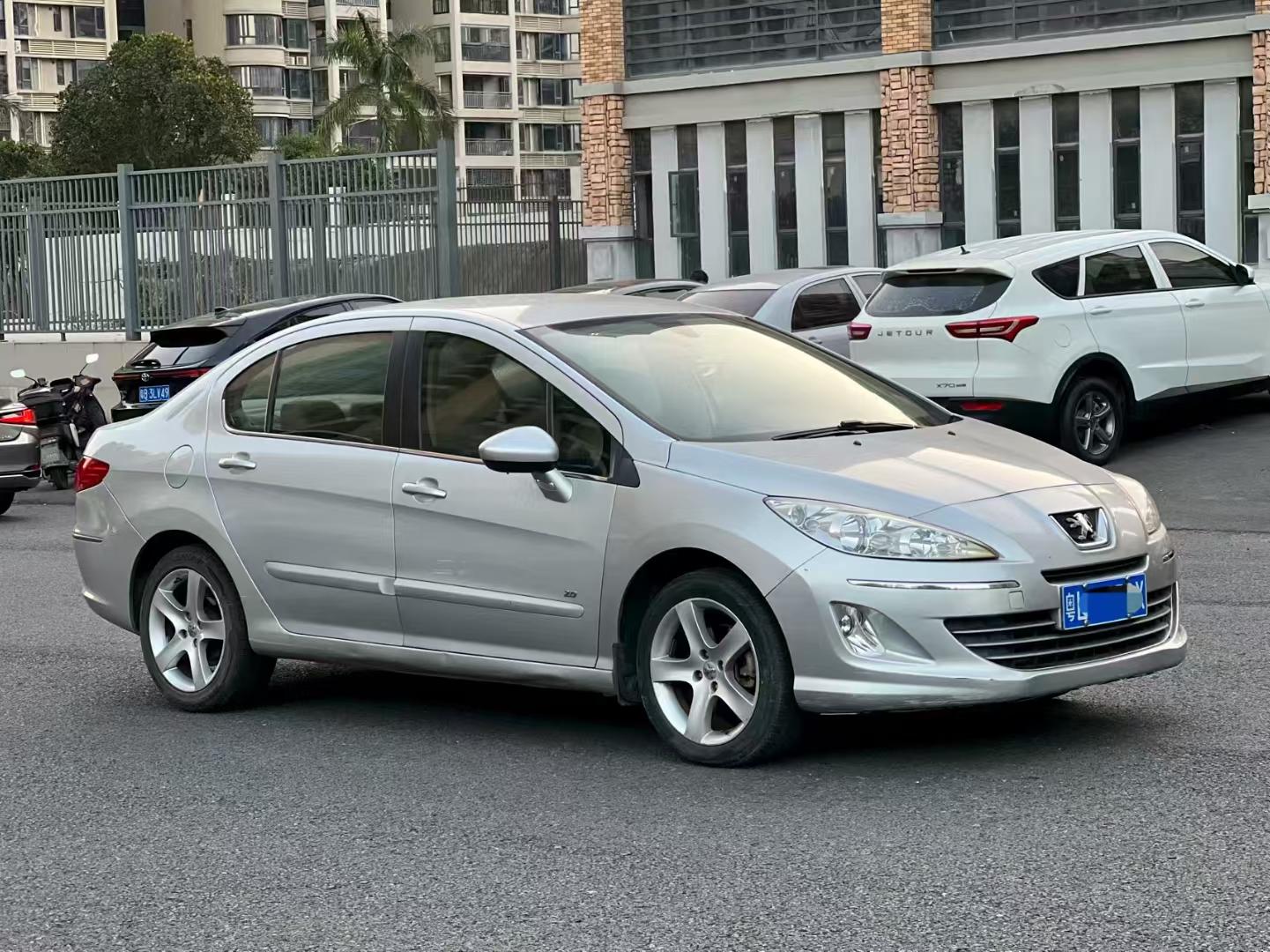 Peugeot 408 2010 thumb 10