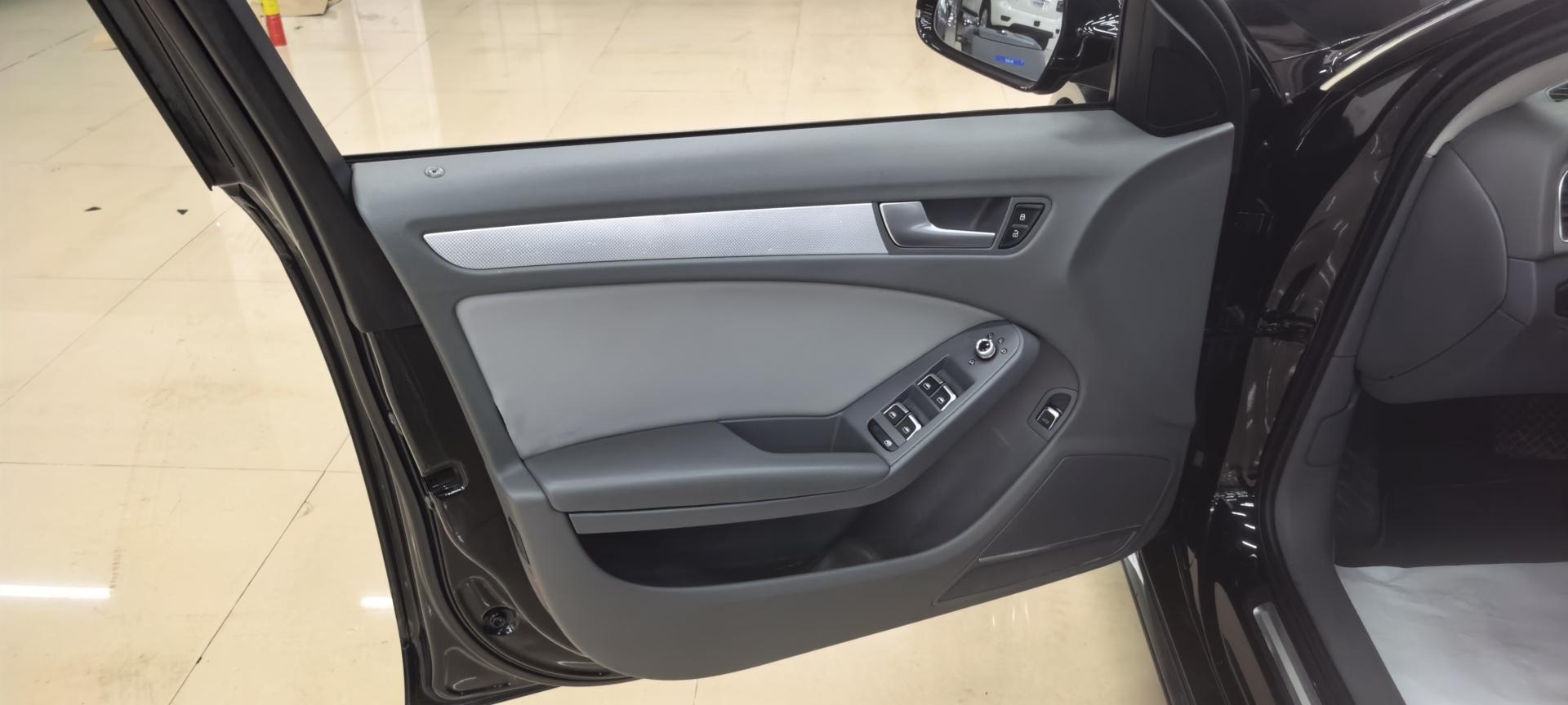 Audi A4 2015 thumb 11