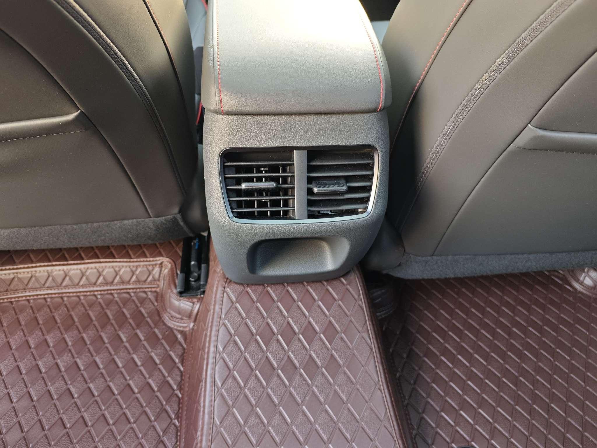 Hyundai i30 2022 thumb 6