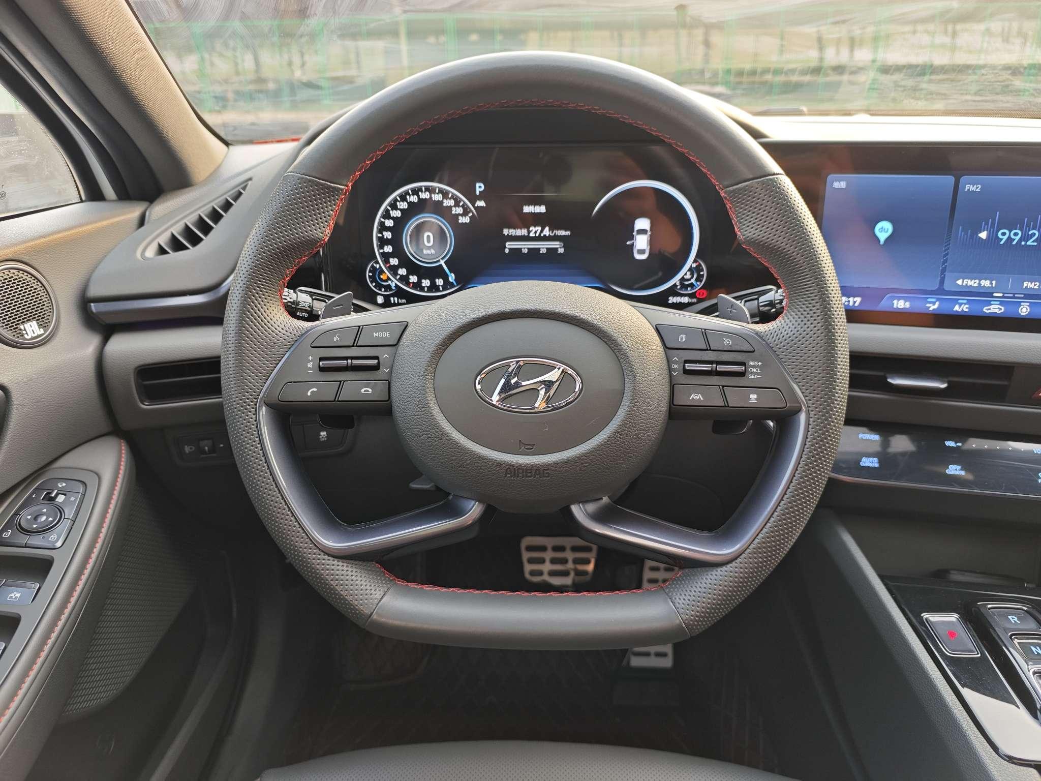 Hyundai i30 2022 thumb 11