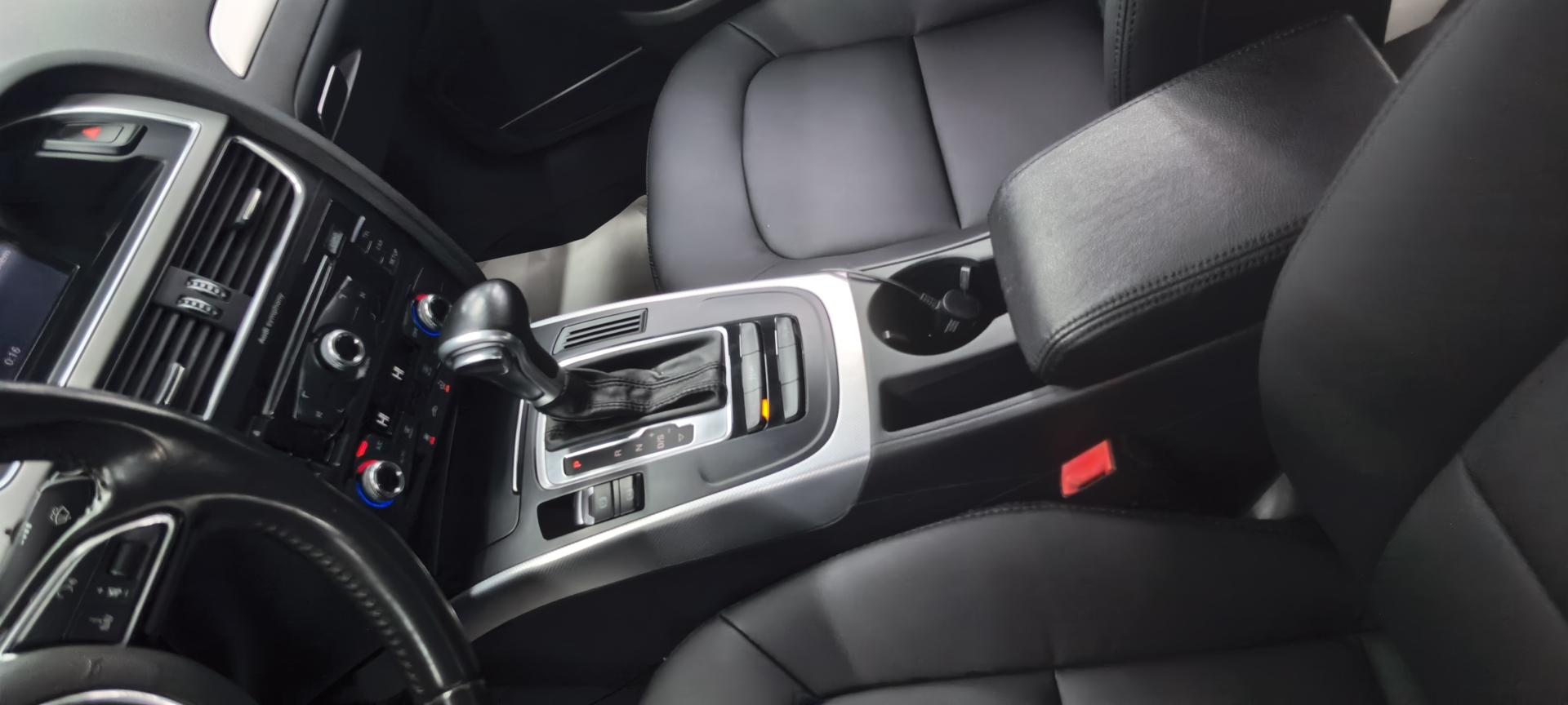 Audi A4 2015 thumb 7