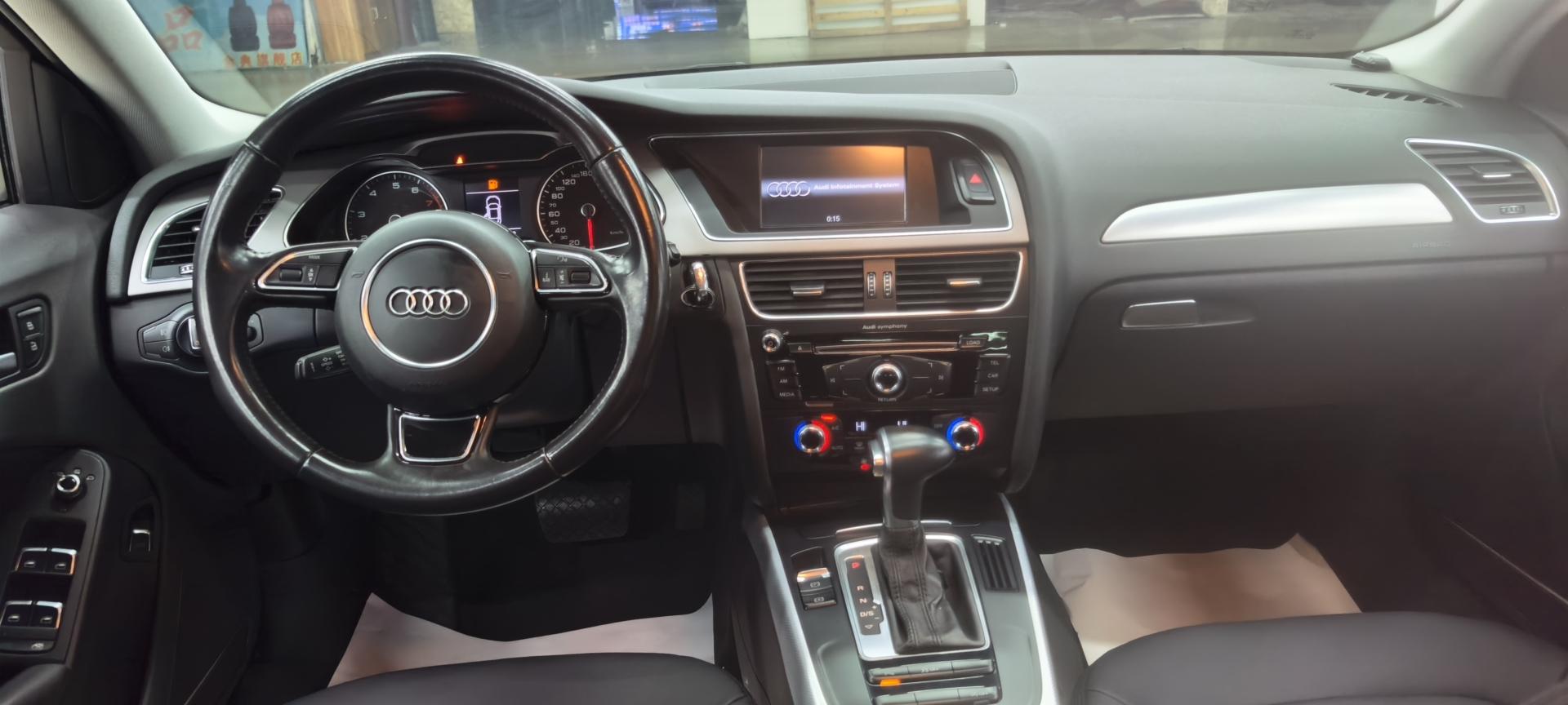 Audi A4 2015 thumb 8