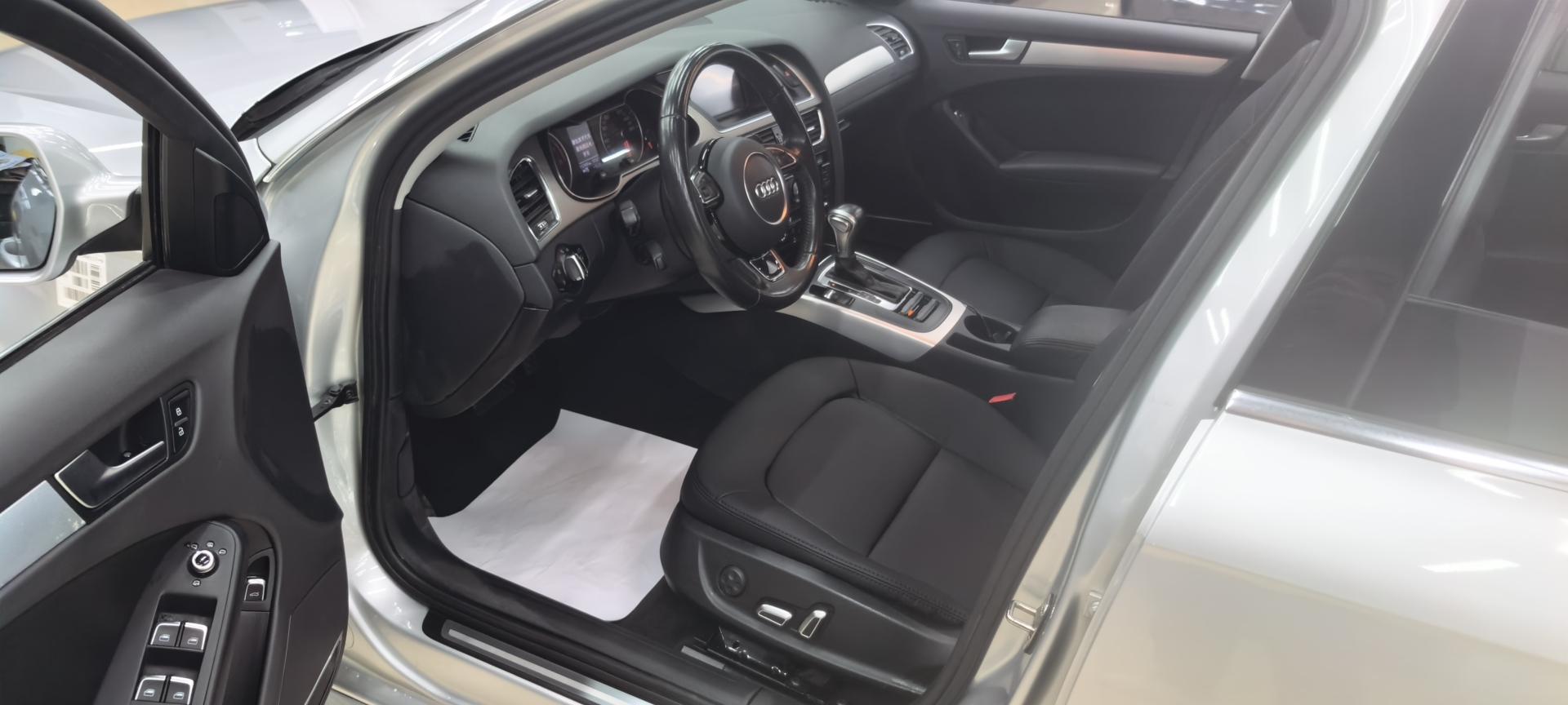 Audi A4 2015 thumb 10