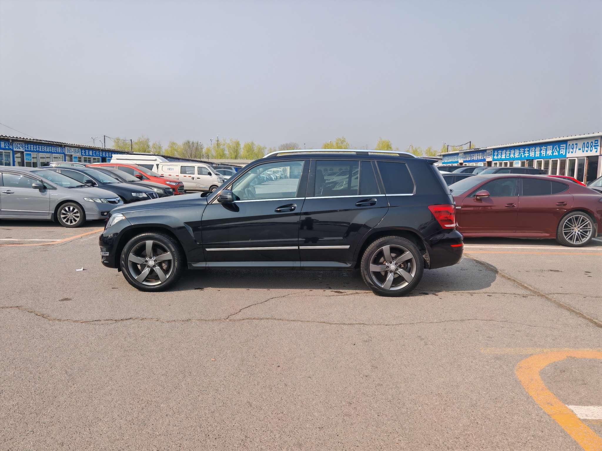 Mercedes-Benz A-Class 2013 thumb 2