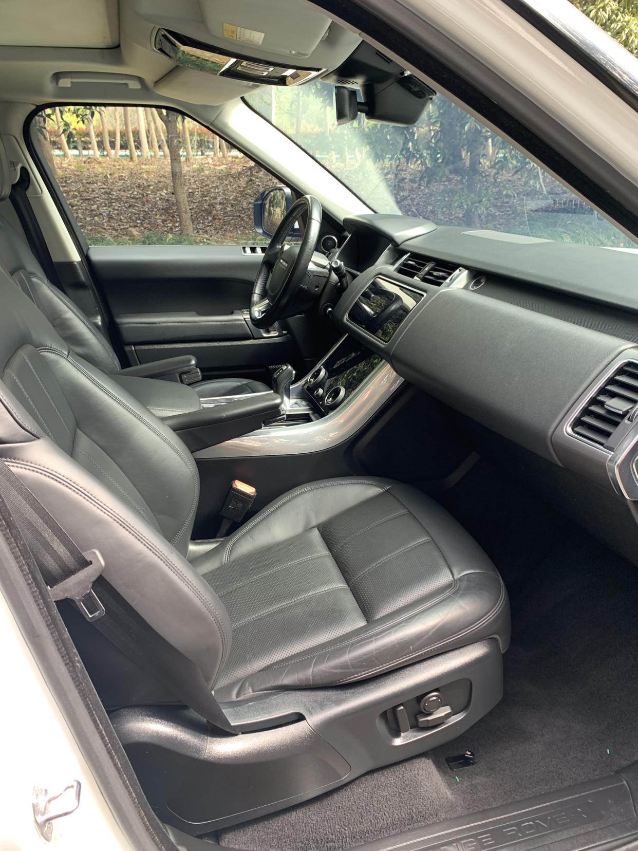 Land Rover Range Rover Sport 2019 thumb 5