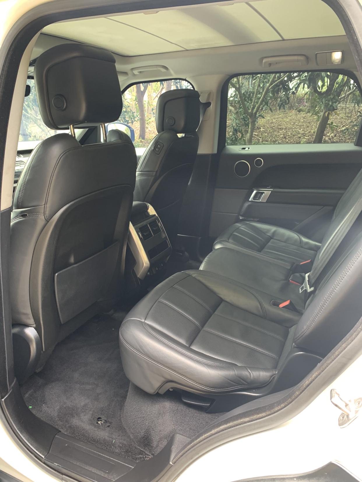 Land Rover Range Rover Sport 2019 thumb 9