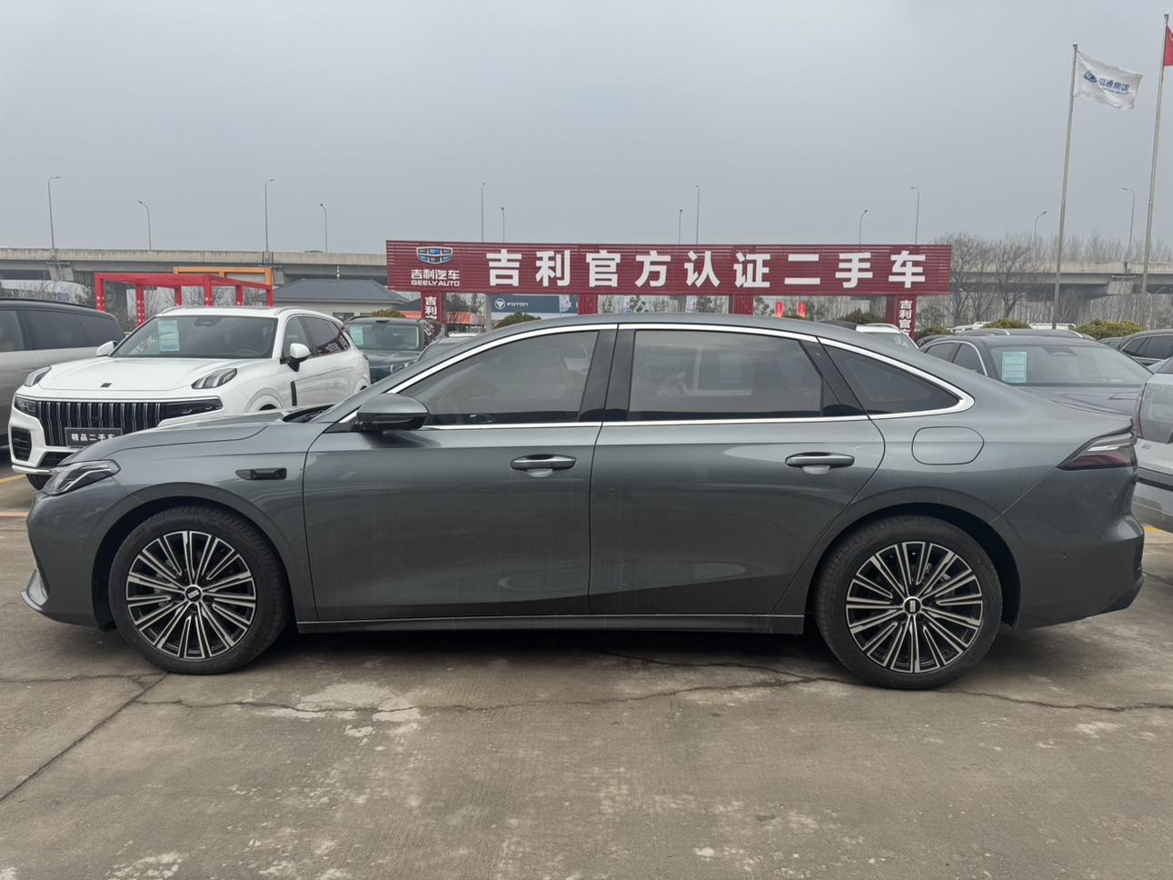 Geely Galaxy A7 PHEV 2025 thumb 12