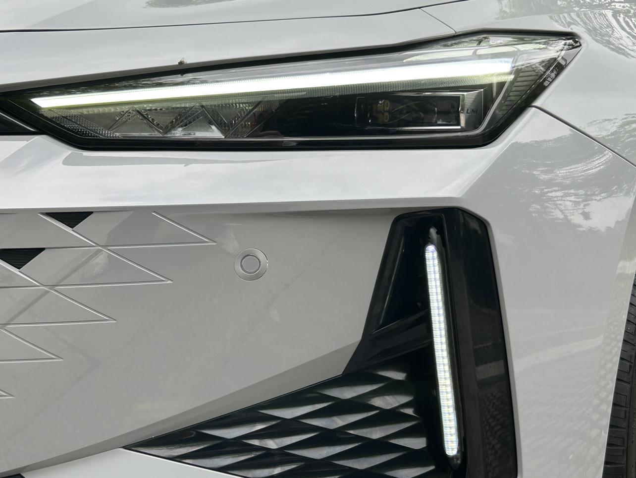 Changan UNI-V 2024 thumb 9