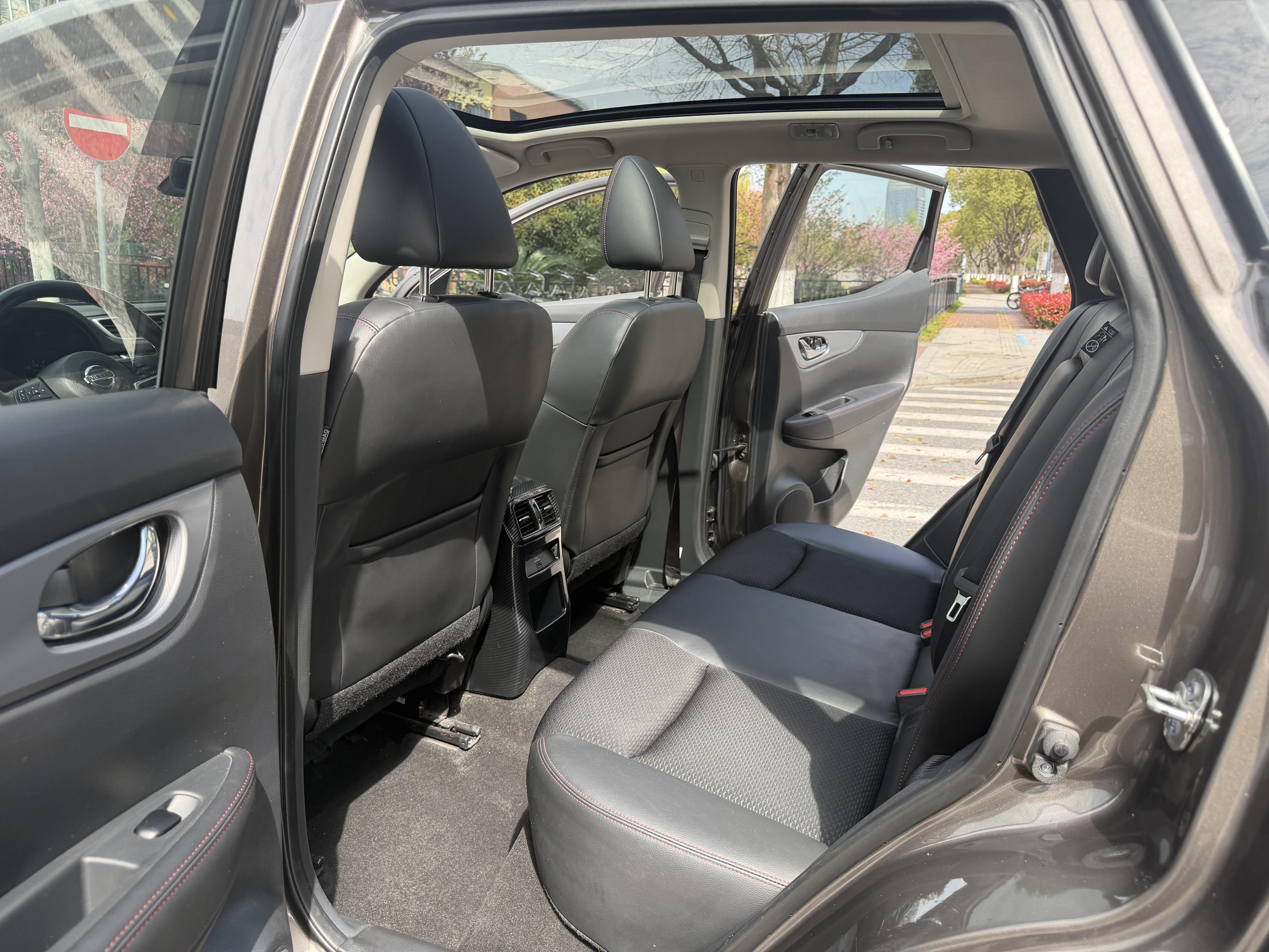 Nissan Qashqai+2 2019 thumb 9