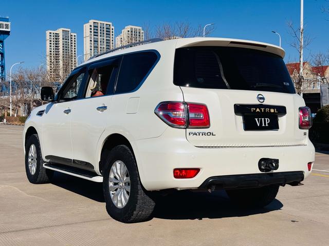 Nissan Patrol 2018 thumb 2
