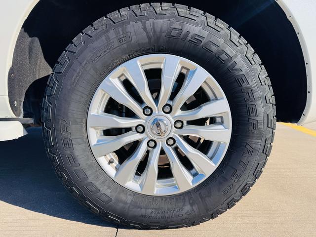 Nissan Patrol 2018 thumb 6