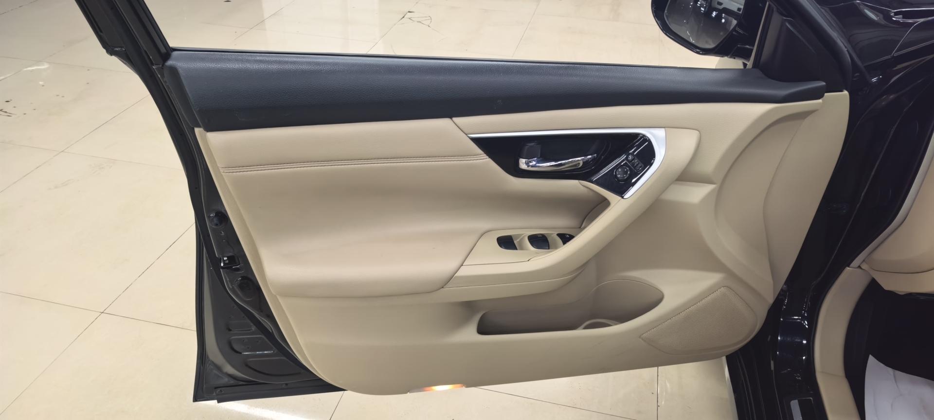 Nissan Altima 2016 thumb 12