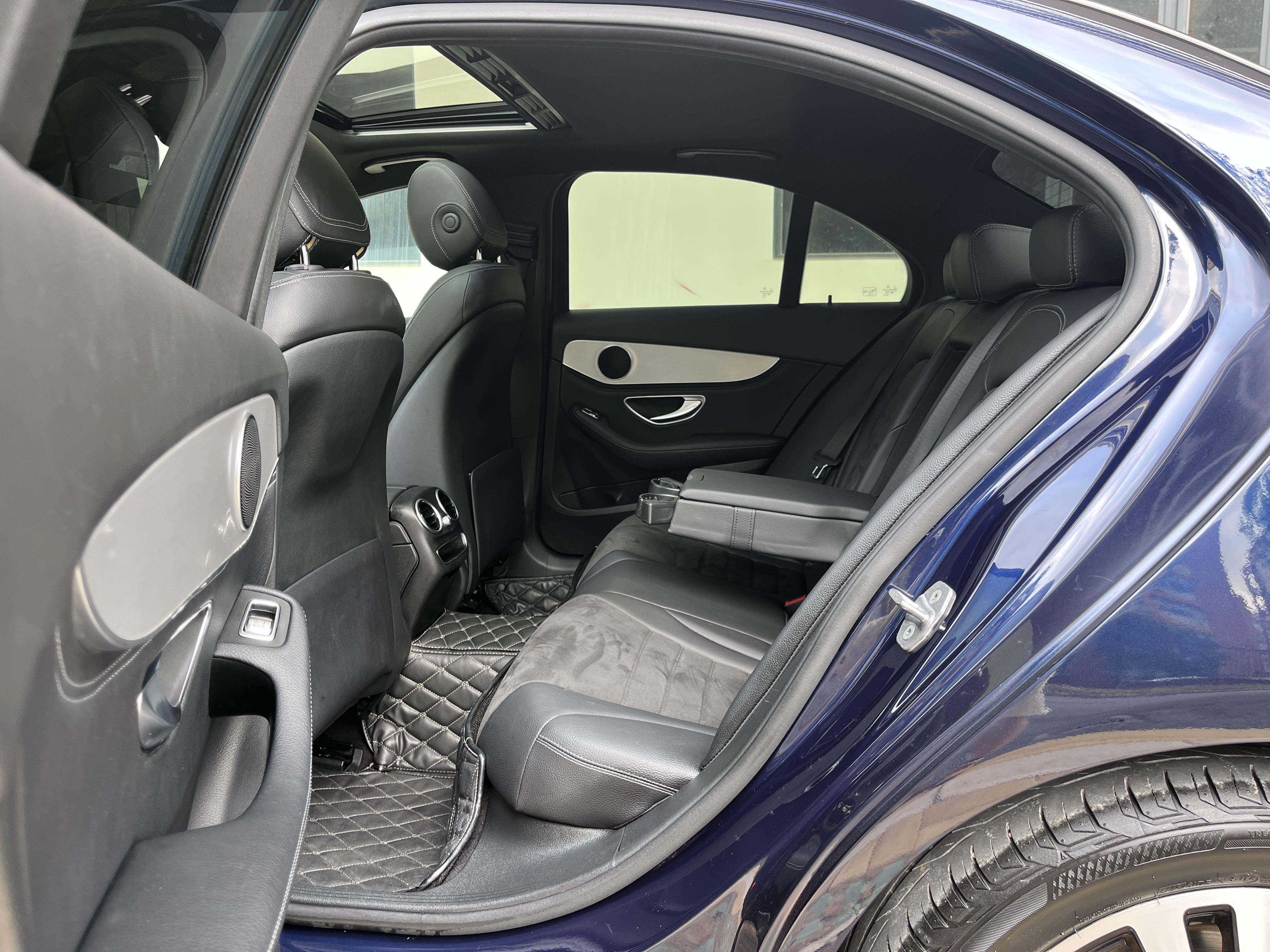 Mercedes-Benz C-Class 2020 thumb 12