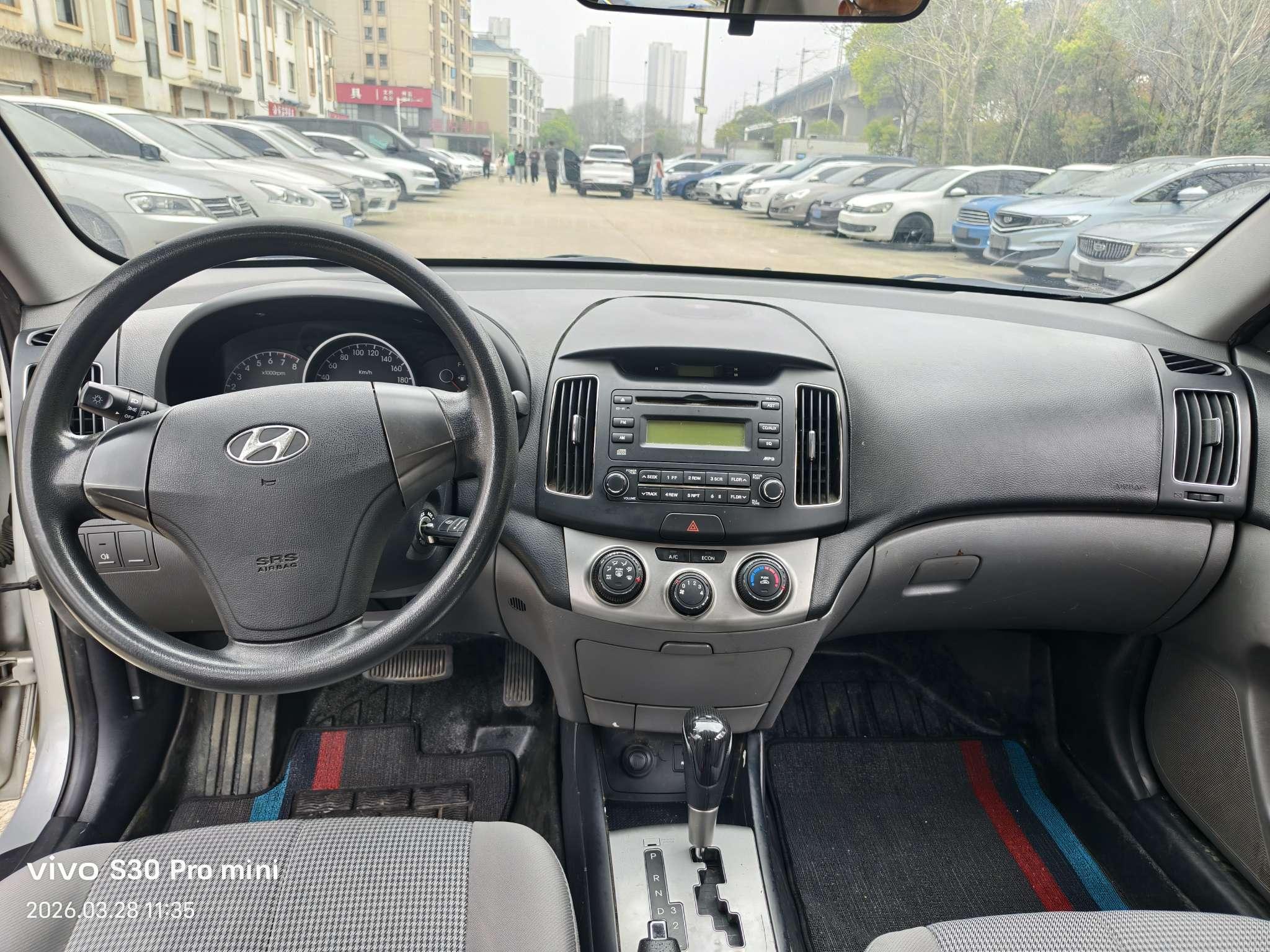 Hyundai ix35 2015 thumb 6
