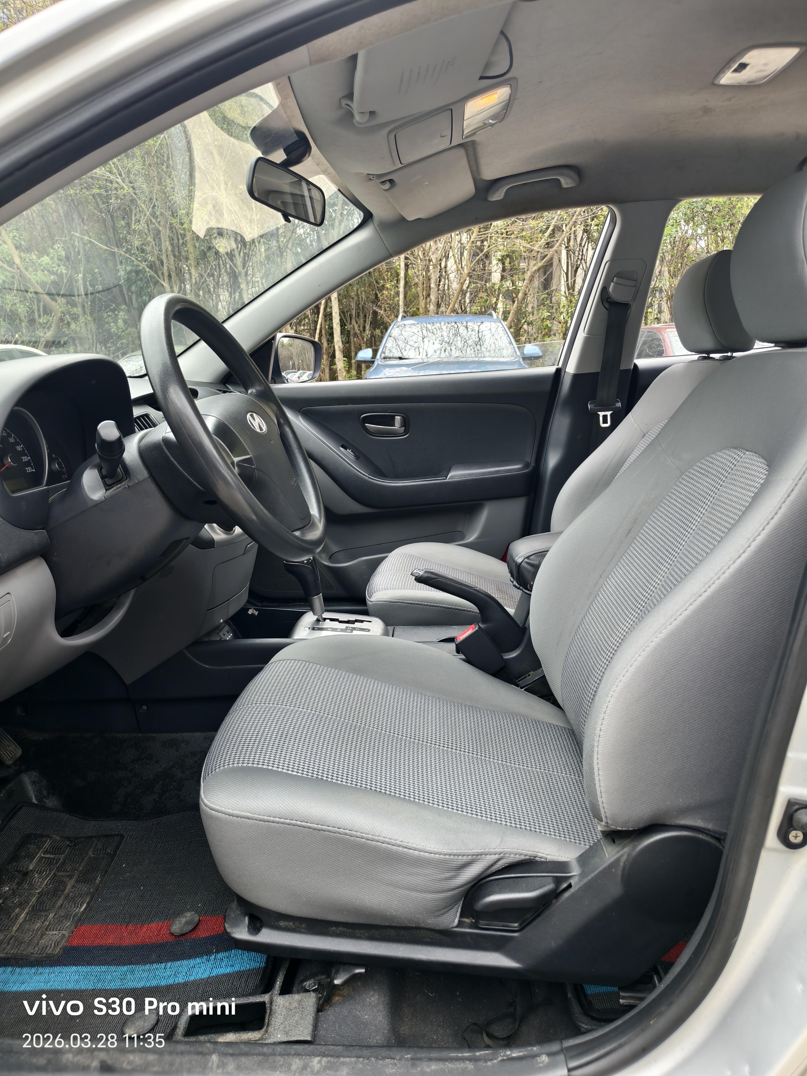 Hyundai ix35 2015 thumb 8