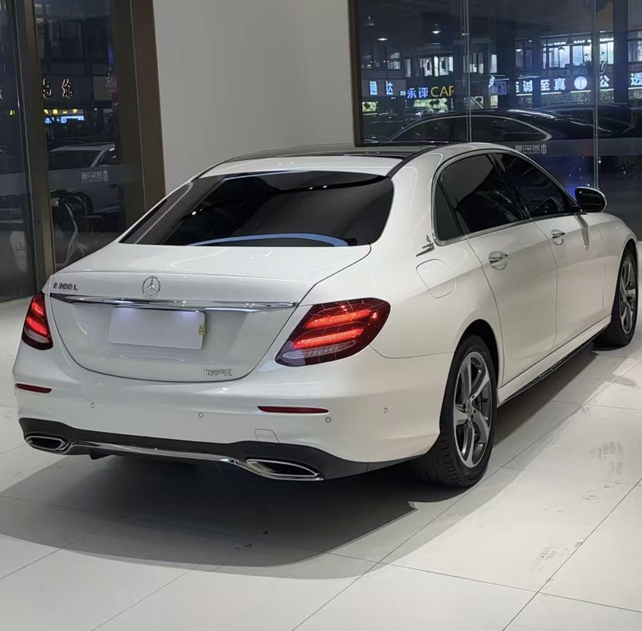 Mercedes-Benz E-Class 2018 thumb 2