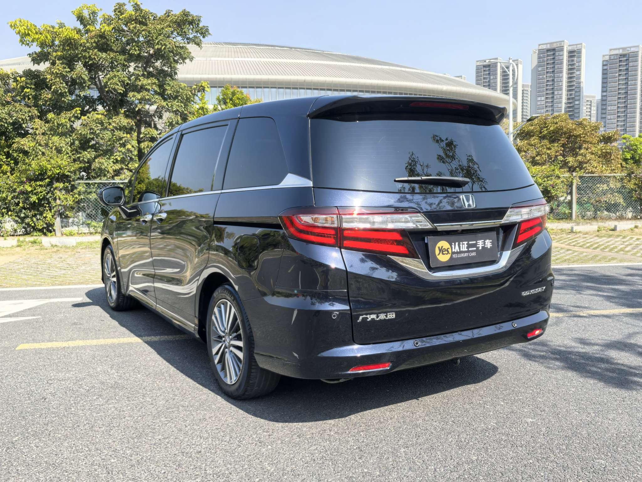 Honda Odyssey 2018 thumb 3