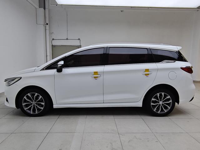 BYD Song 2019 thumb 2
