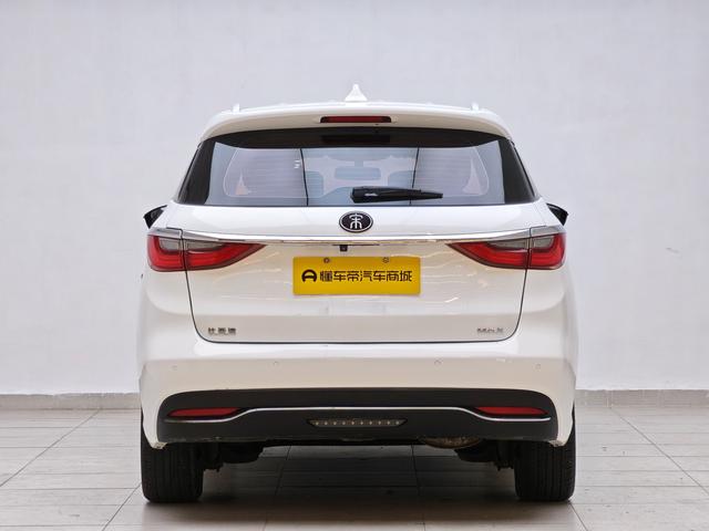 BYD Song 2019 thumb 4