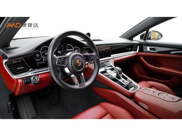 Porsche Panamera 2018 thumb 5