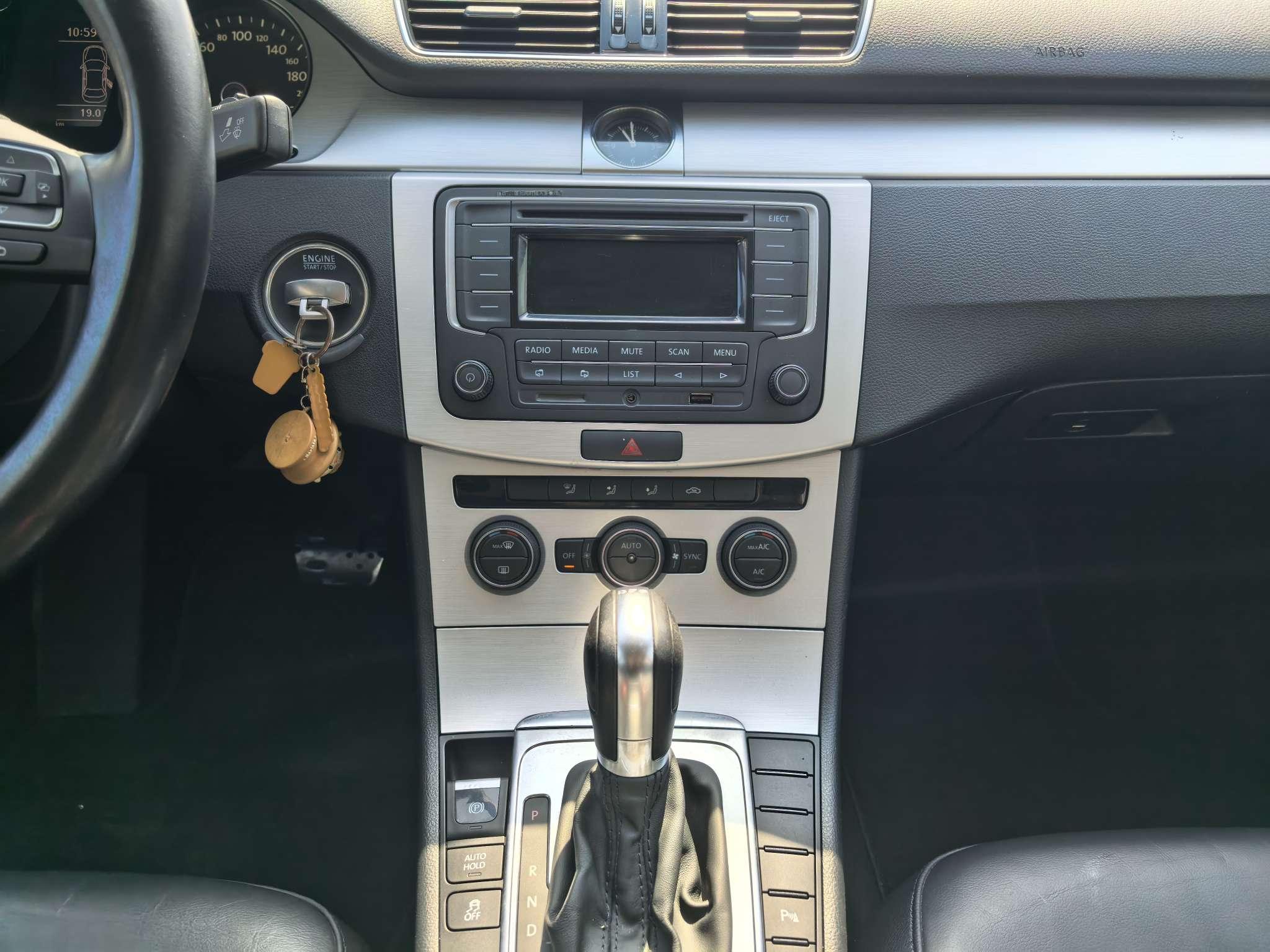 Volkswagen Magotan 2015 thumb 3