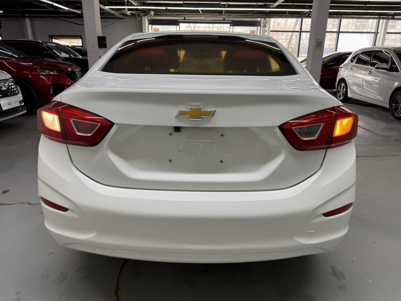 Chevrolet Cruze 2018 thumb 3