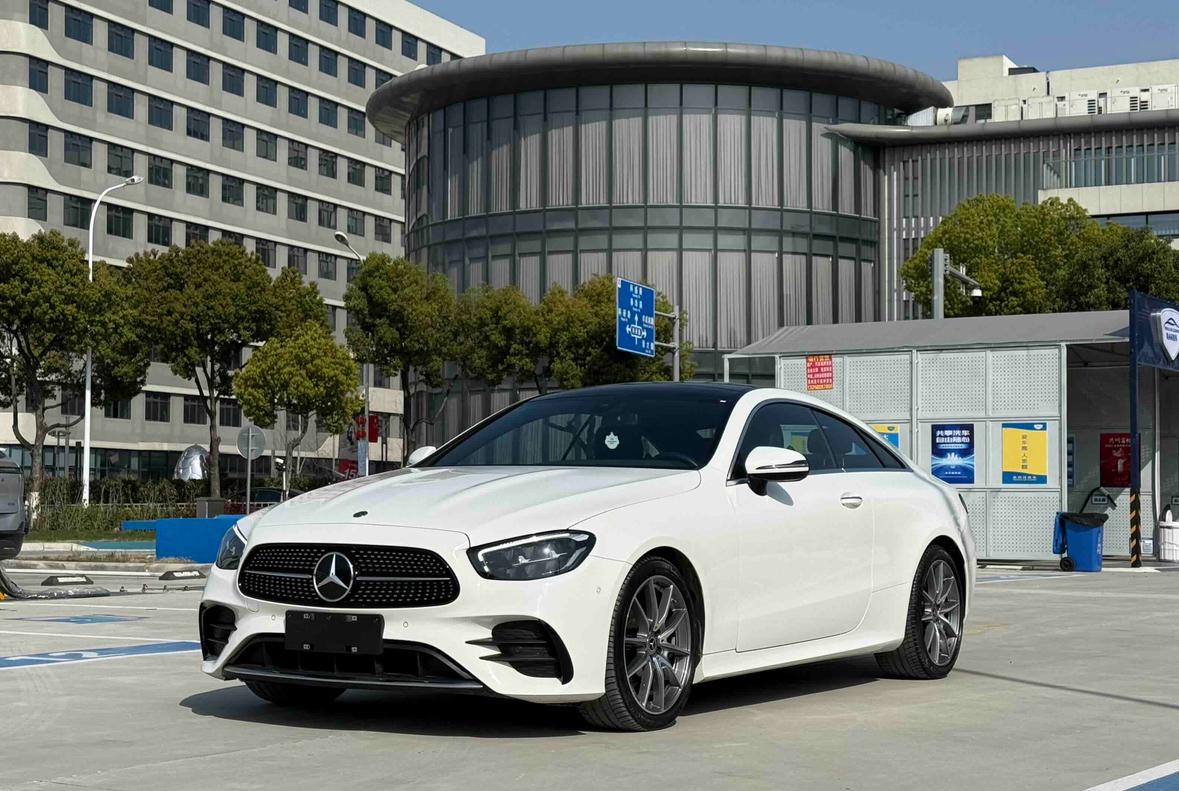 Mercedes-Benz E-Class 2021 thumb 10