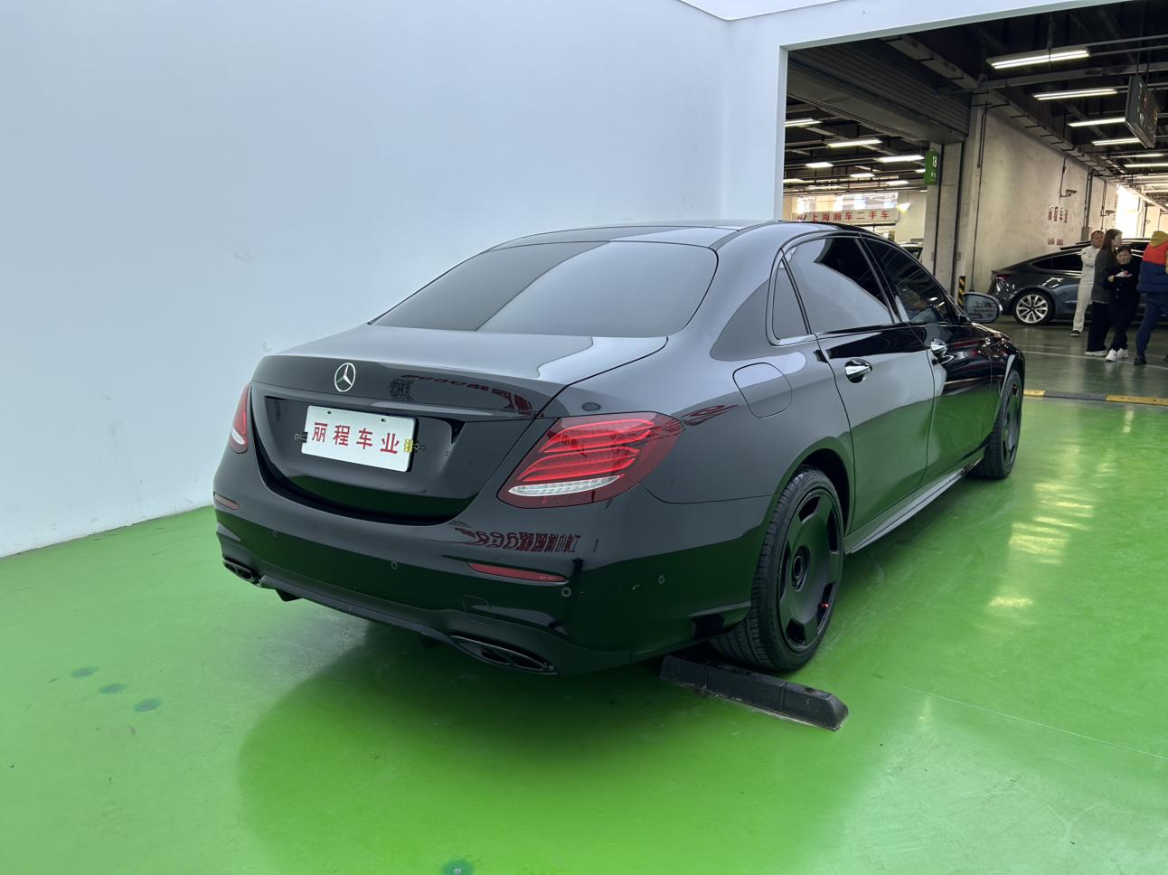 Mercedes-Benz E-Class 2018 thumb 4