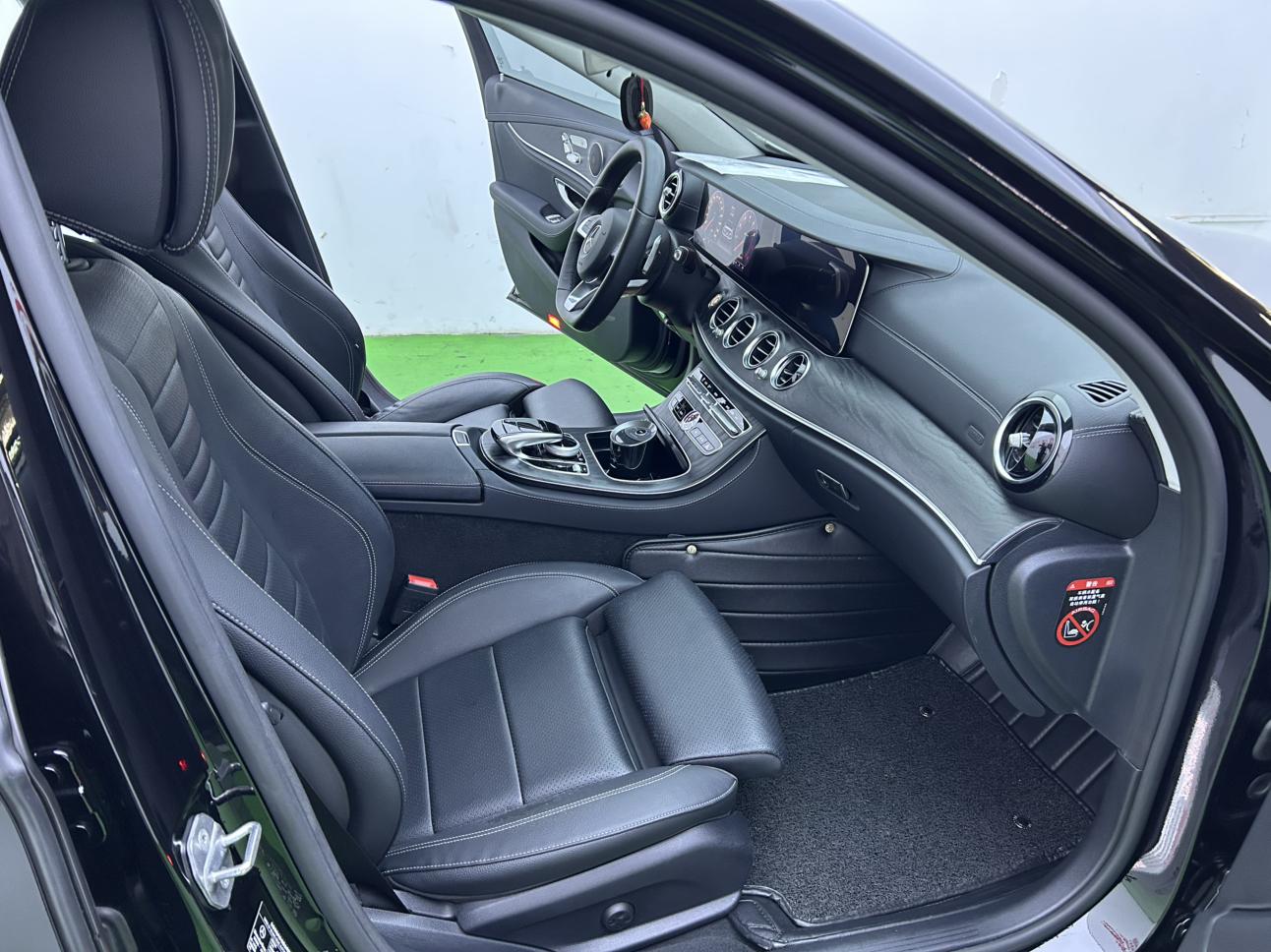 Mercedes-Benz E-Class 2018 thumb 7