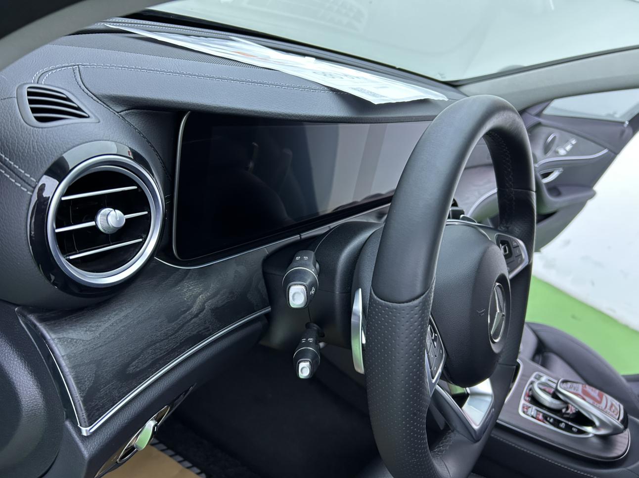 Mercedes-Benz E-Class 2018 thumb 10