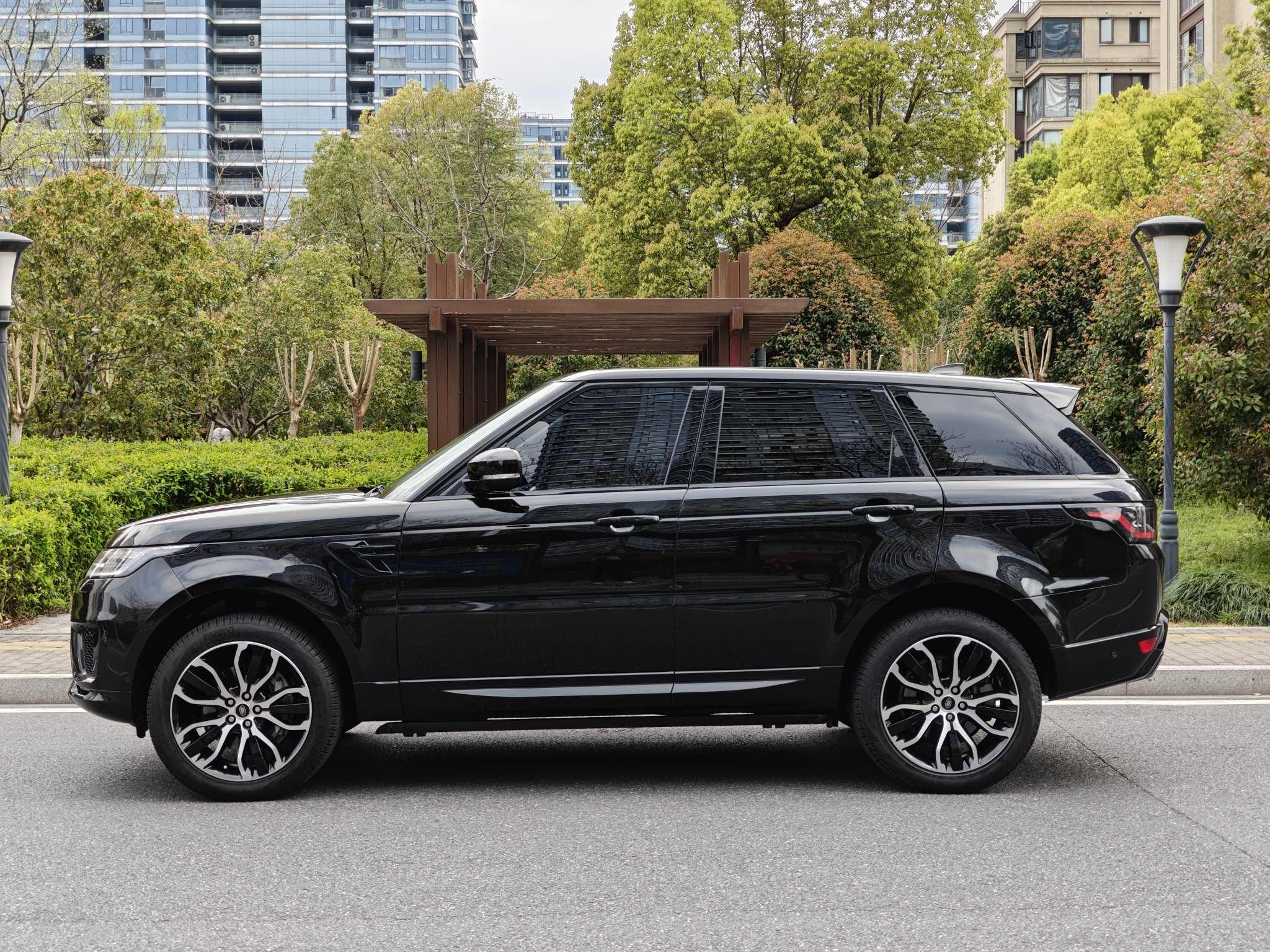 Land Rover Range Rover Sport 2022 thumb 2