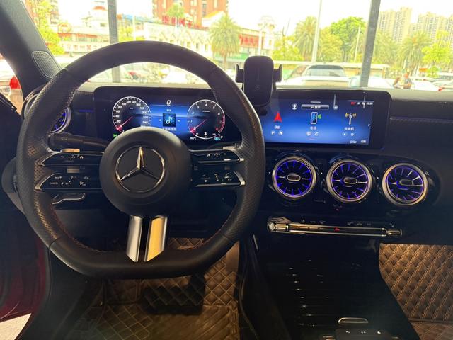 Mercedes-Benz A-Class 2023 thumb 10