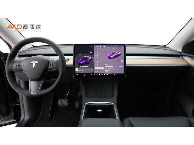 Tesla Model Y 2022 thumb 5