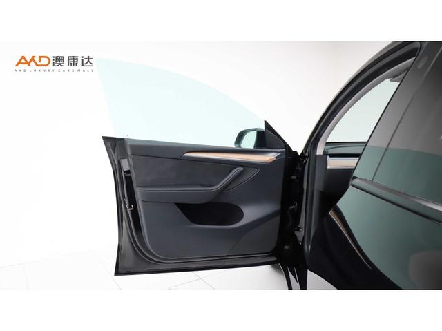 Tesla Model Y 2022 thumb 7