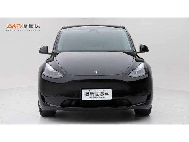 Tesla Model Y 2022 thumb 10